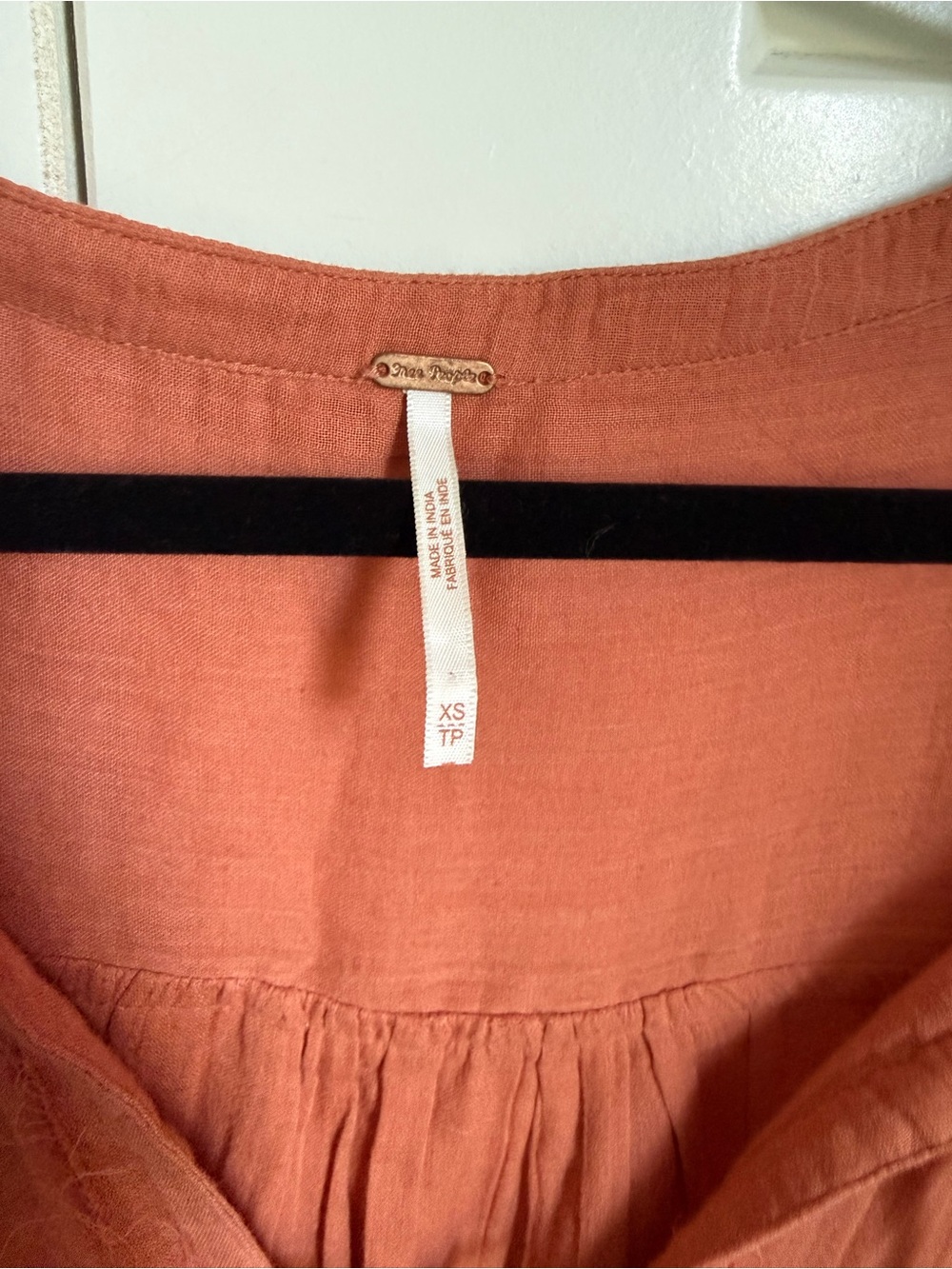 Free People Rust Tassel Tunic with pockets. Breezy and comfortable. XS. EUC. - Picture 3 of 8